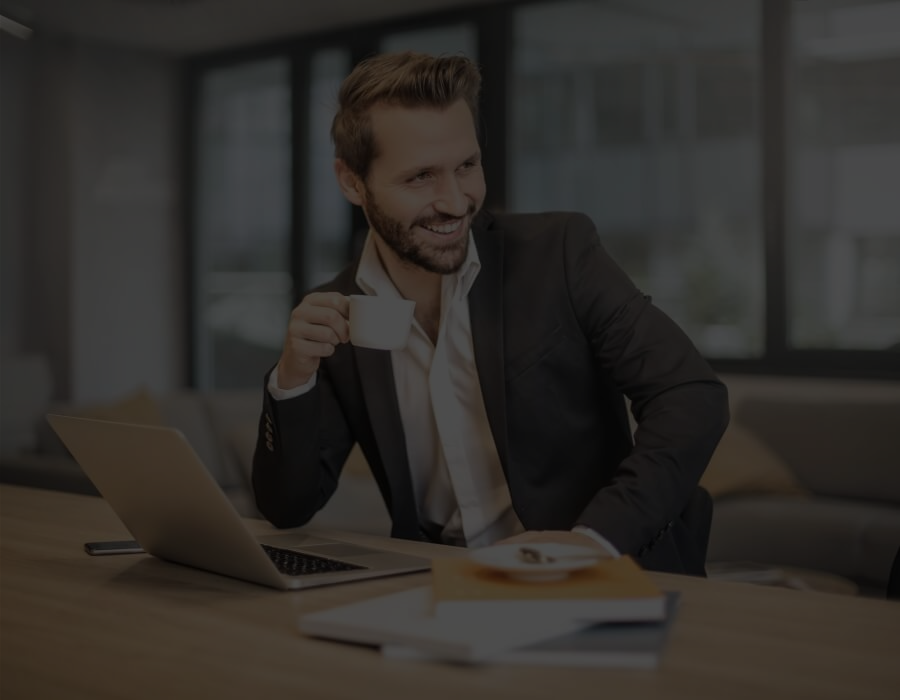 Hombre de ventas, Tiendas para venta de Servicios